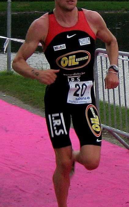 Dennis Devriendt wint triathlon Seneffe (13/5)
