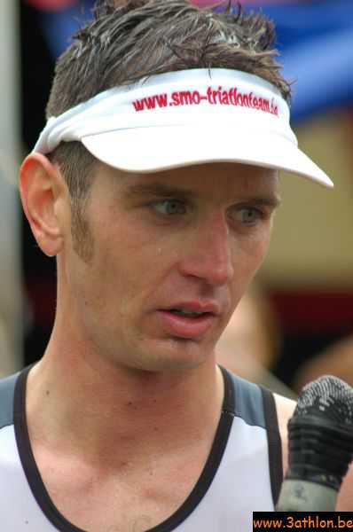 Michael Dewilde en Inge Vancauwenberghe winnen triathlon St Laureins