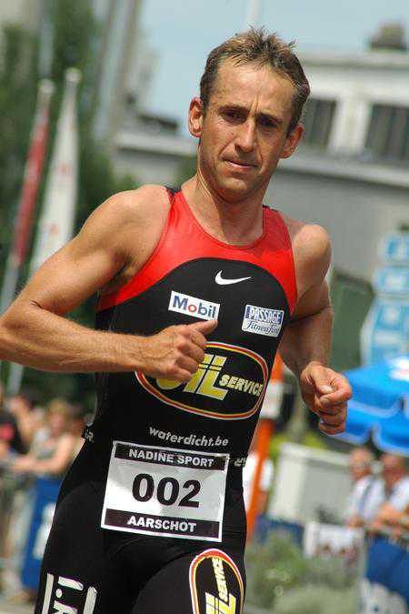Koen Hoeyberghs en Sofie Goos winnen triathlon Aarschot