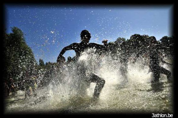 triathlonstart600.jpg