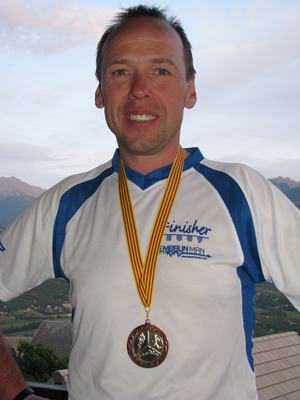 Johan Buysen trakteert zichzelf op een dubbele triathlon