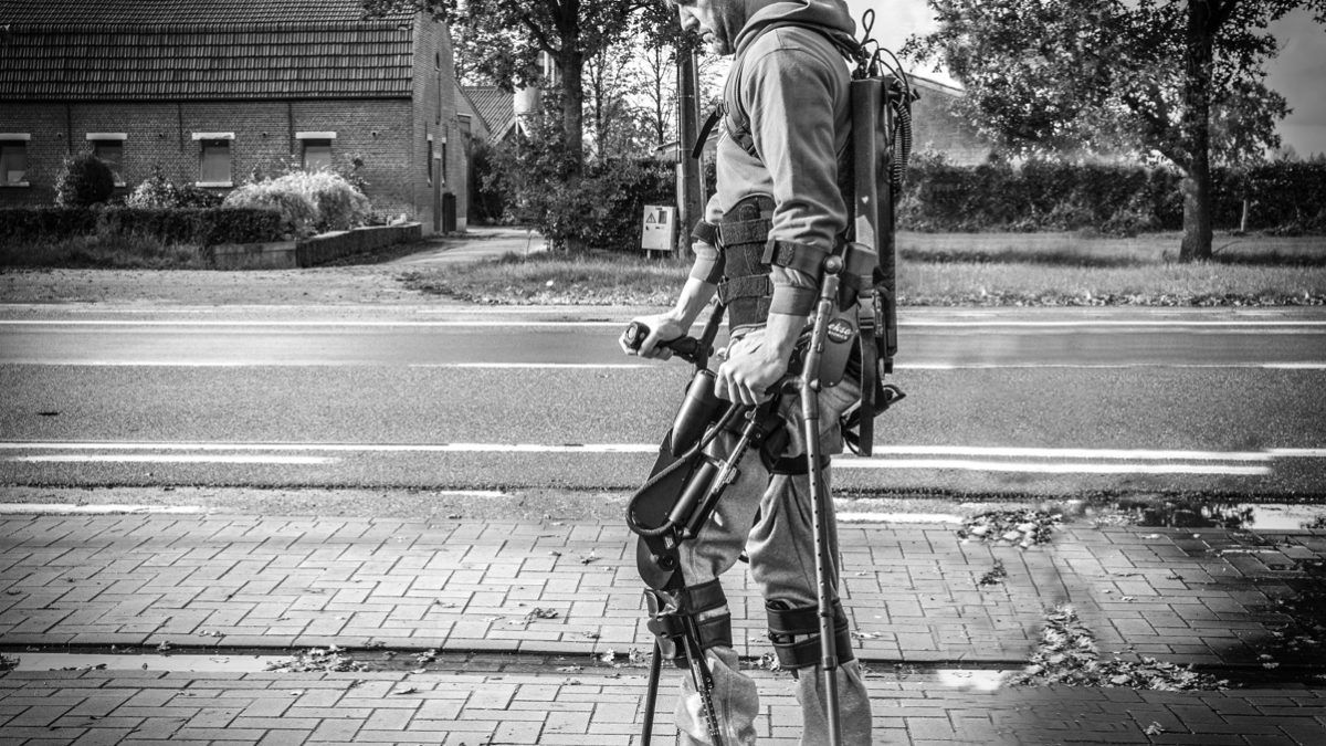 24/11/2012 : Night To Walk Again