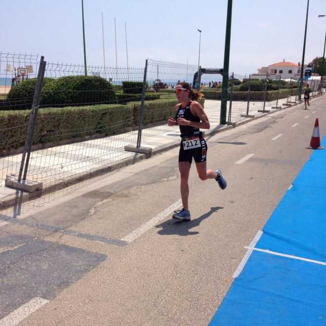 Inge Van den Broeck Solid lopen