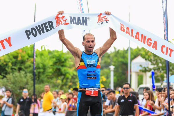 Rob Woestenborghs wint PM Filippijnen