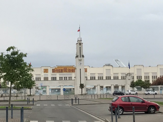 Somethinâ€™Els: City Swim 1 â€“ Toulouse