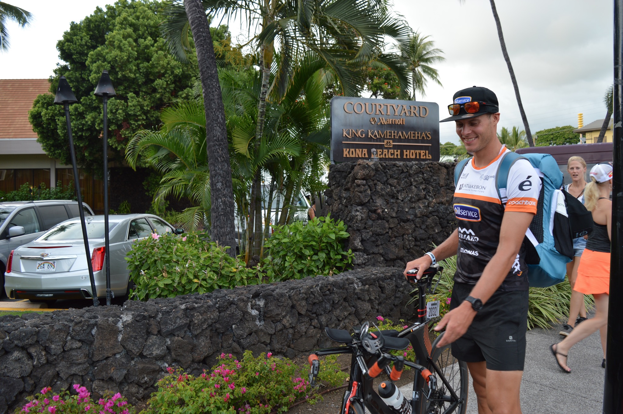 IM Hawaii bike checkDSC_2457