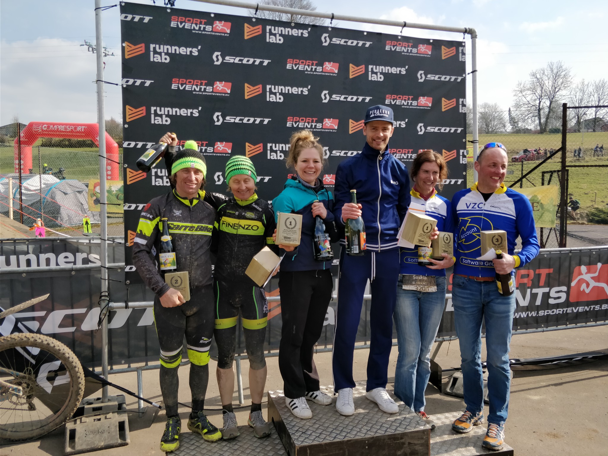 Grand Raid podium Mixed