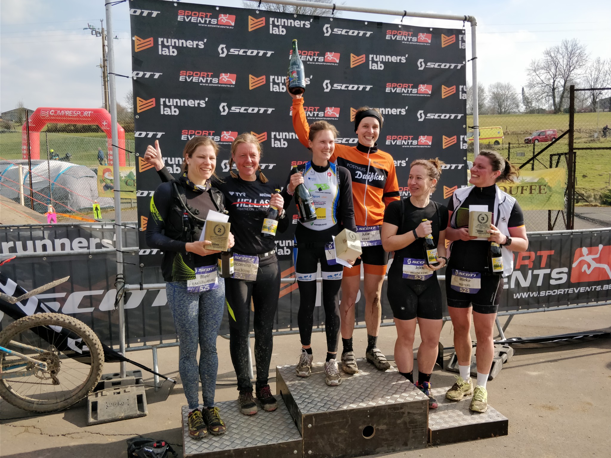 Grand Raid podium vrouwen light