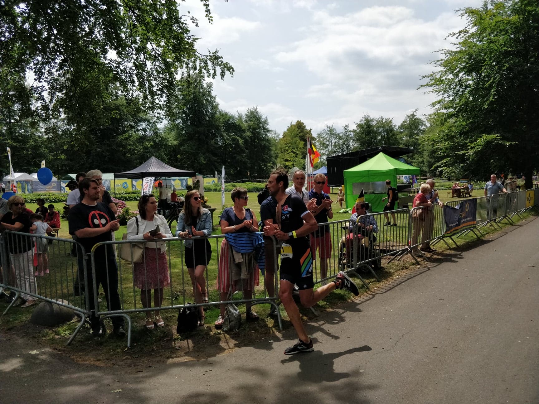 Alexis Krug wint in Brasschaat (foto: 3athlon.be)