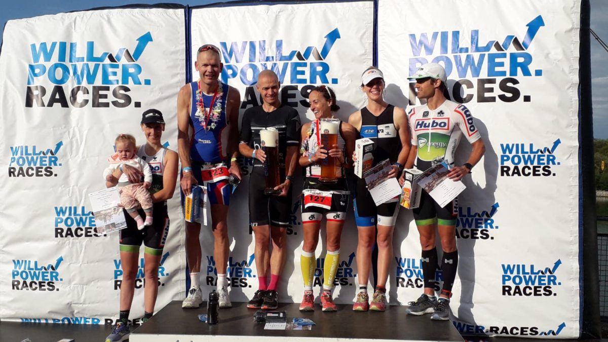 Mama Deborah en papa Nelis samen op podium in Keulen