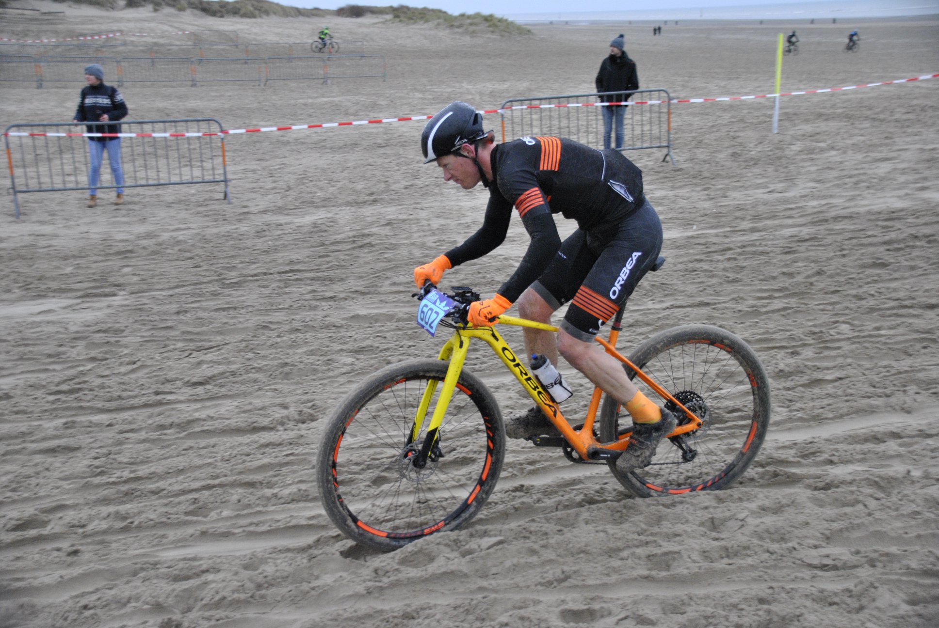 Seppe Odeyn is King of the Beach in Oostduinkerke