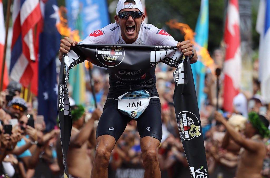 Jan Frodeno breekt race record in Ironman Hawaii, Bart Aernouts knap negende