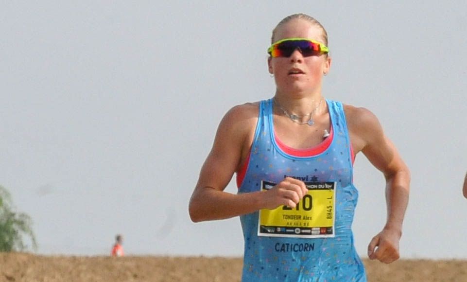 Alexandra Tondeur wint halve marathon “Pet af voor organisatoren, nu op naar BK halve triatlon”