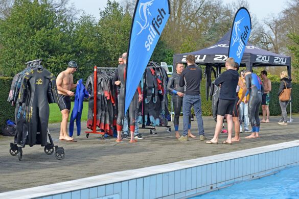 Een wetsuit testdag van Triathlon24.be (foto: Triathlon24.be)