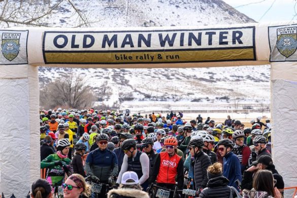 Heel veel volk aan de start van de Old Man Winter Bike Rally & Run (foto: Old Man Winter/Eddie Clark RR)