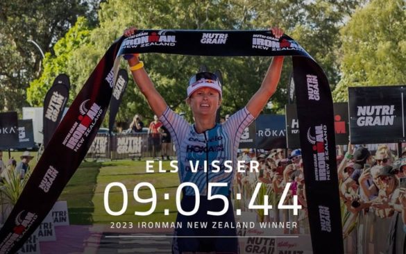 De Nederlandse triatlete Els Visser wint de Ironman New-Zealand (foto: Ironman Taupo RR)