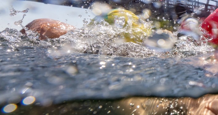 Nieuw zwemparcours in The Championship, triatleten zwemmen niet langer in woelige Donau