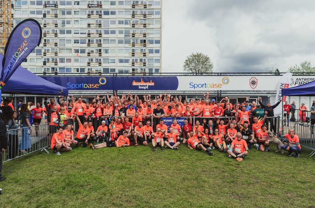 Antwerpen Loopt is enorm succes: 950 Sportoase atleten in Antwerp 10 Miles