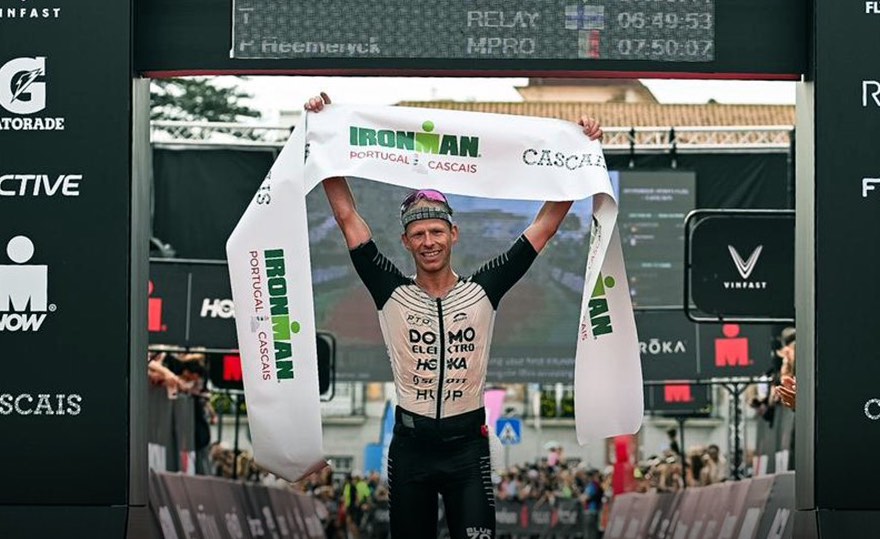 Pieter Heemeryck wint Ironman Cascais en pakt slot voor WK in Hawaii 2024