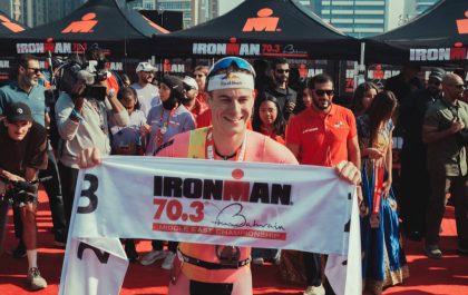 Marten Van Riel wint 70.3 Ironman Bahrein (foto: Robrecht Paesen)