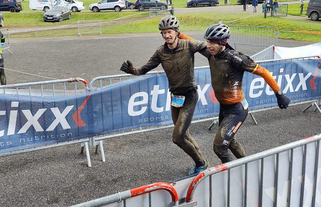 Kris Coddens en Kris Henderieckx winnaars van de Grand Raid XL (foto: 3athlon.be)