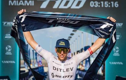Magnus Ditlev wint de T100 Miami triatlon (foto: PTO)