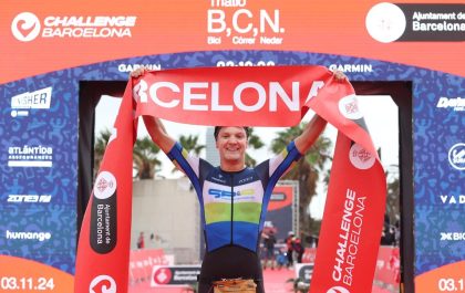 Jonathan Wayaffe wint de Challenge Barcelona (foto: Challenge Family/Jose Luis Hurcado)