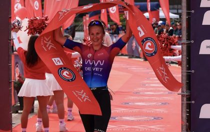 Hanne De Vet pakt de overwinning in The CHampionsipà van Challenge Family in Samorin (foto: Challenge Family)