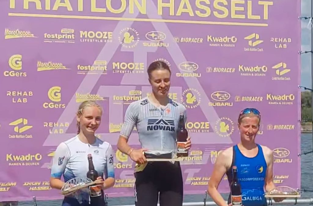 Tuur Lemmens herovert Limburgse titel in sprinttriatlon Hasselt, Antje Valkeneers bij de vrouwen