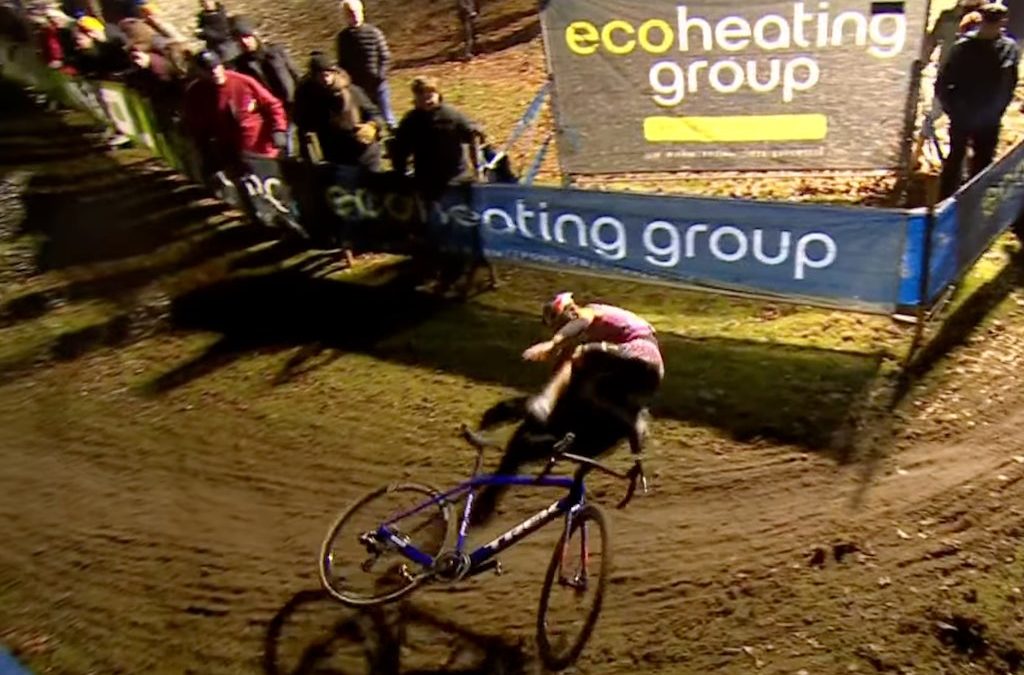 Marten Van Riel zorgt voor spektakel in Turbo Cross, Hanne De Vet wordt derde