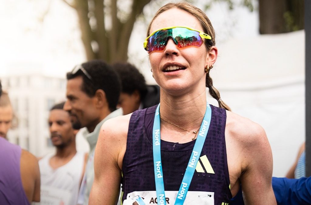 Olympisch kampioene triatlon Cassandre Beaugrand loopt recordtijd op 10K Urban Trail De Lille