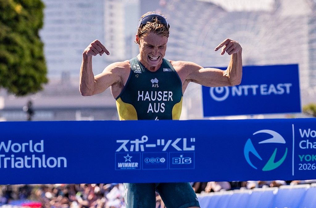 Matt Hauser klopt Alex Yee, Tilda Mansson wint in WTCS Yokohama triatlon