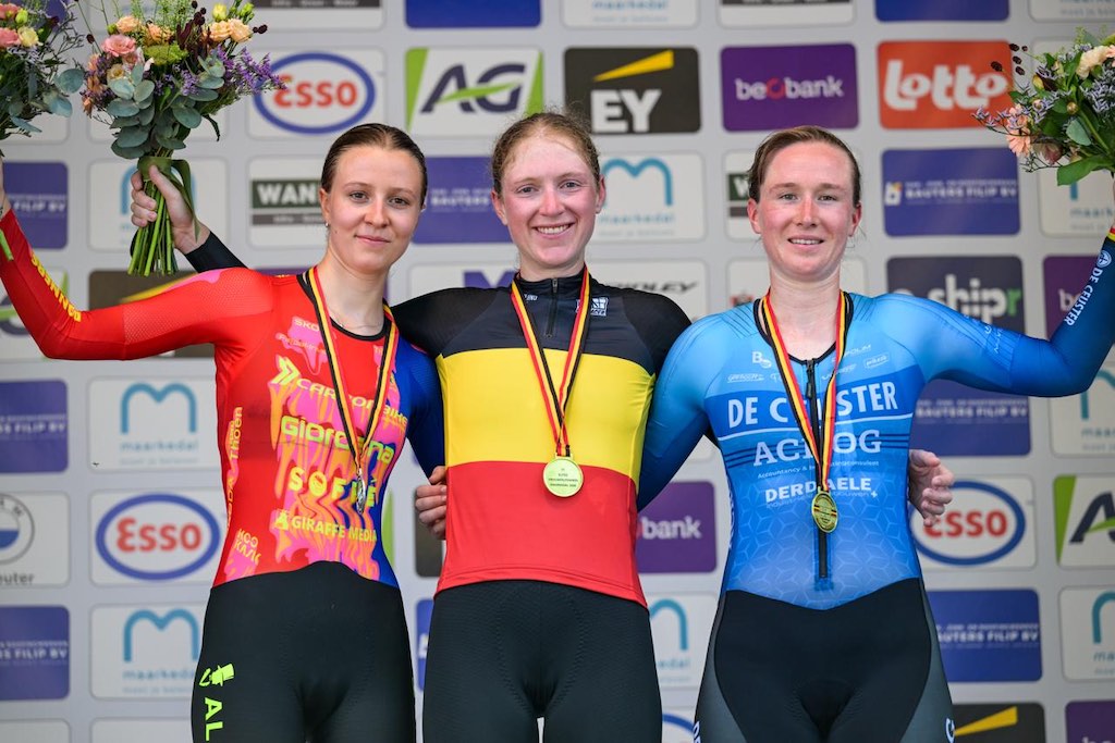 Triatlete Antje Valkeneers pakt zilver op BK tijdrijden bij Vrouwen Elite 2 (foto: RR)