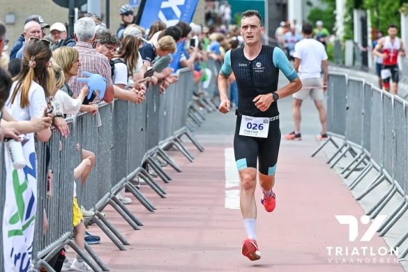 Guust De Smul eerder dit seizoen in de duatlon van Kruisem (foto: Triatlon Vlaanderen)