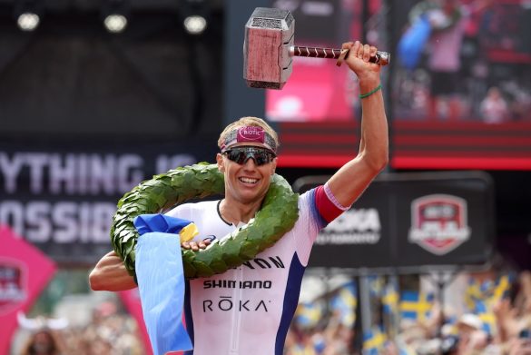 Jonas Schomburg wint de Ironman Kalmar (foto: Getty Images for Ironman/Nigel Roddis)