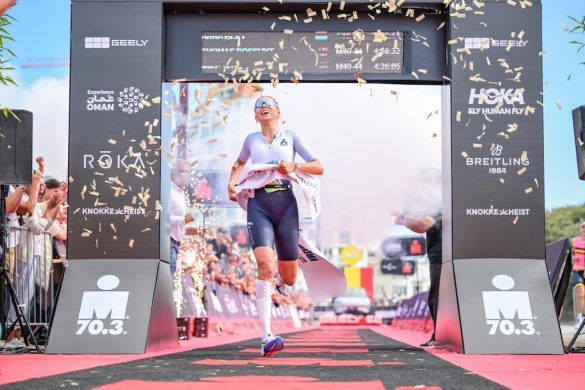 De Luxemburgse Anna Reiff wint 70.3 Ironman triatlon Knokke-Heist (foto: 3athlon.be/David Pintens)