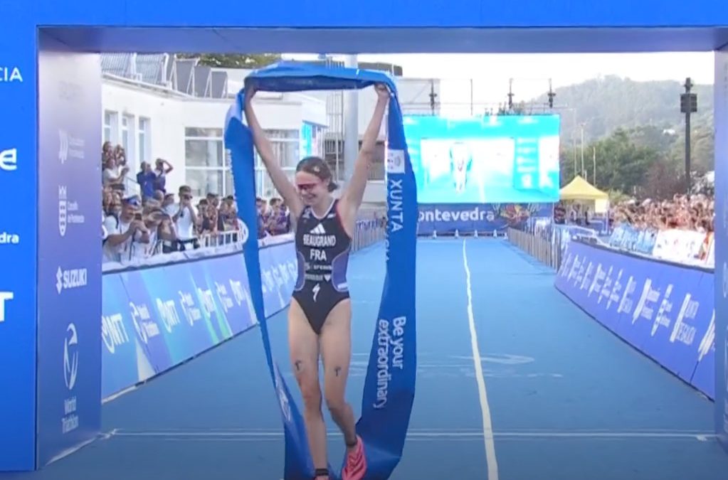 Cassandre Beaugrand wereldkampioene triatlon, Jolien Vermeylen 43ste in Grand Final in Pontevedra