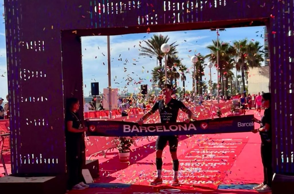 Kyle Smith domineert Challenge Barcelona, Pamphiel Pareyn 13de